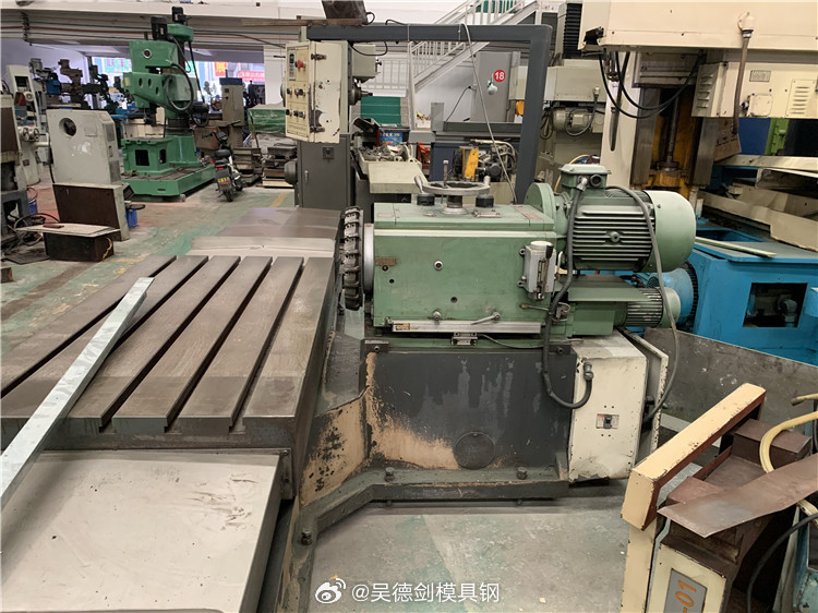 二手模具钢设备，看着真没感觉